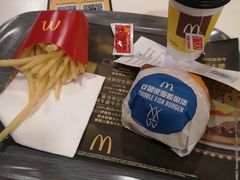 -麦当劳(新华路步步高店)
