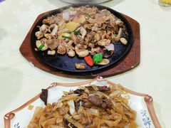 -标记美食新鲜猪杂(兴南大道店)