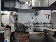 大堂-牛一嘴·兰州牛肉面·大盘鸡(财富中心店)