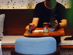 -Line 咖啡(石厦花园店)