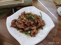 -九岭农庄·竹筒饭