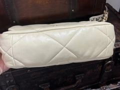 -小飞侠奢侈品回收 寄卖 养护(宝山宝龙广场店)