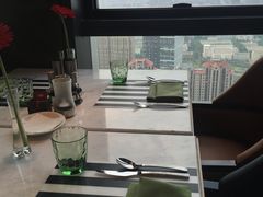 -万达文华酒店·48F云端窗景美食汇自助餐厅