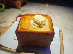 -绿茶餐厅(同成街华联店)