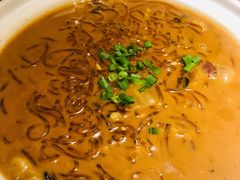 阿婆烧的手工苕粉-吃饭皇帝大土家民族菜(正大广场店)
