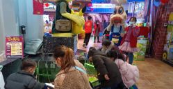 点击看大图 -卡通尼乐园(五彩世界店)