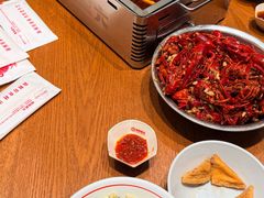 -琥珀老六龙虾(四里河店)