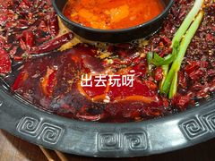 -黄潇洒老火锅(九眼桥宏济巷店)