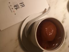 冰糖桃胶炖雪梨-初蓉丨遇见新川菜(亲贤街荣耀店)
