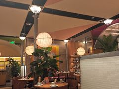 -芭莉与彩虹西餐厅(成都合生汇店)