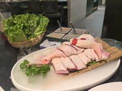 凤中凤招牌清远鸡-得意咚瓜·顺德鱼生·冬瓜盅火锅