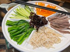 鸡丝凉米线-云海肴·汽锅鸡·云南菜(天山百盛优客店)