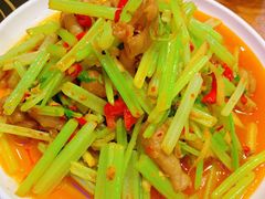 火爆肥肠-盛世盐帮·自贡特色(总店)