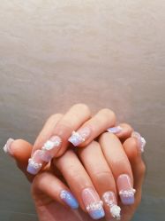 -莉娜美睫·穿戴甲