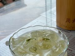 -周大娘牛乳(旧寨古村总店)
