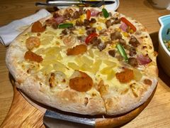 双虾菠萝披萨-菲滋意式餐厅(富阳东方茂店)