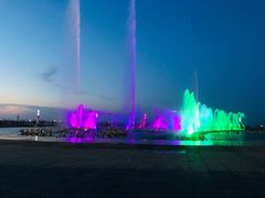 -东港音乐喷泉广场