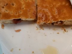 玫瑰花馕-汗腾格里·风味餐厅(新疆驻京办店)