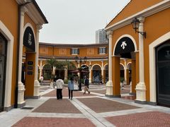 -佛罗伦萨小镇广佛名品奥特莱斯(疏港路店)