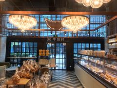 面包甜点陈列柜-牛角村(大族广场店)