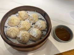 蟹粉小笼包-馋三尺蟹粉小笼(人民广场店)