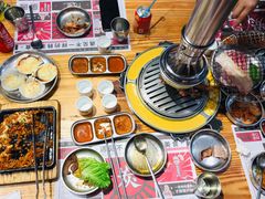 -青瓦炭韩潮烤肉(花园道店)