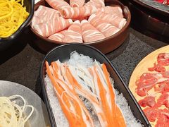 -宽板凳老灶火锅(台湾街店)