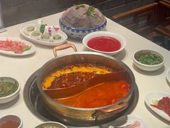 -周师兄大刀腰片火锅(解放碑总店)