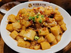 -富正毅三下锅·湘西韵味(天门山索道店)