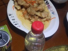 -老码头黑皮肘子锅包肉(赣水路店)