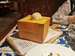 面包诱惑-绿茶餐厅(王府井永宁门店)