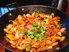 -富正毅三下锅(体育馆店)