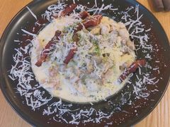 -HELLO 27 意面·沙拉·帕尼尼