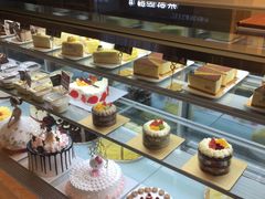 -焙丽拾光(麦凯乐直营店)