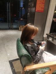 -尚逸国际护肤造型