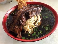 -小龙大肉面馆