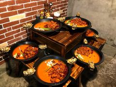 -黄潇洒老火锅(九眼桥宏济巷店)