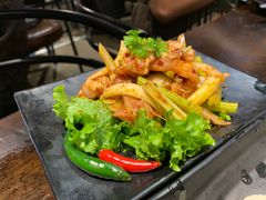 麻辣掌中宝-宅青年烤肉(石油路店)