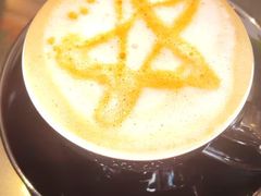 -梁鸿湿地丽笙度假酒店大堂吧