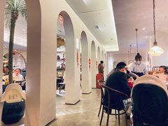 -来龙里 精致 东南亚餐室(万象城店)