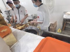 -方中山胡辣汤(成都首店)