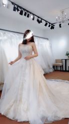 -LOVE SHINE婚纱·红鼎庄龙凤褂·妈妈装定制