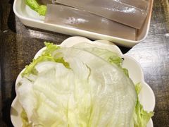 -宽板凳老灶火锅(台湾街店)