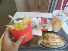 -麦当劳(宜昌东山大道店)