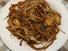 -新大咀港式茶餐厅(宝山万达店)