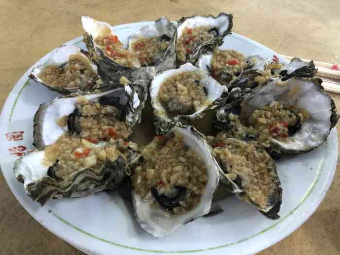 醉八仙美食店-"第一次跟朋友去龙海天玩,下午饿了,刚好这.