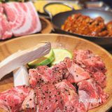 一边看着小蛮腰一边烤肉🔥蚂蚁洞太会了