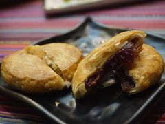 -香巴拉云南餐厅(华莱坞店)