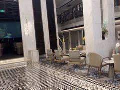 -浅深(世茂滨江精品店)