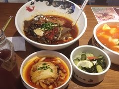 -渝是乎酸菜鱼(龙旗购物中心店)